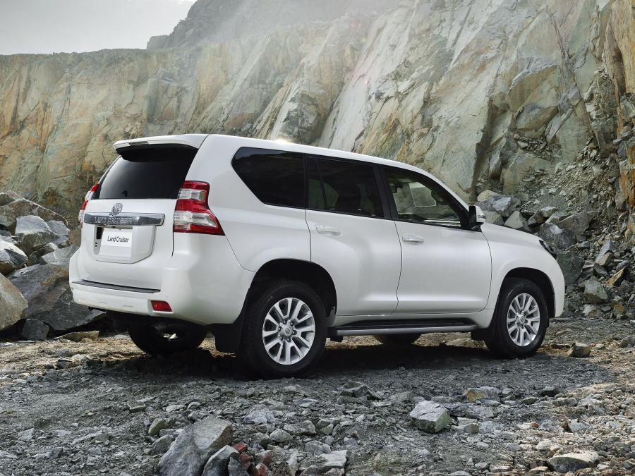  Toyota Land Cruiser Prado 2013 года  (фото 16 из 103)